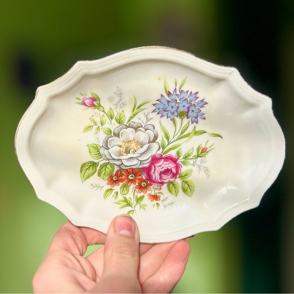 Other - VTG Floral Bathroom Kitchen Sink Dainty Elegant Floral Bar Soap Dish Holder